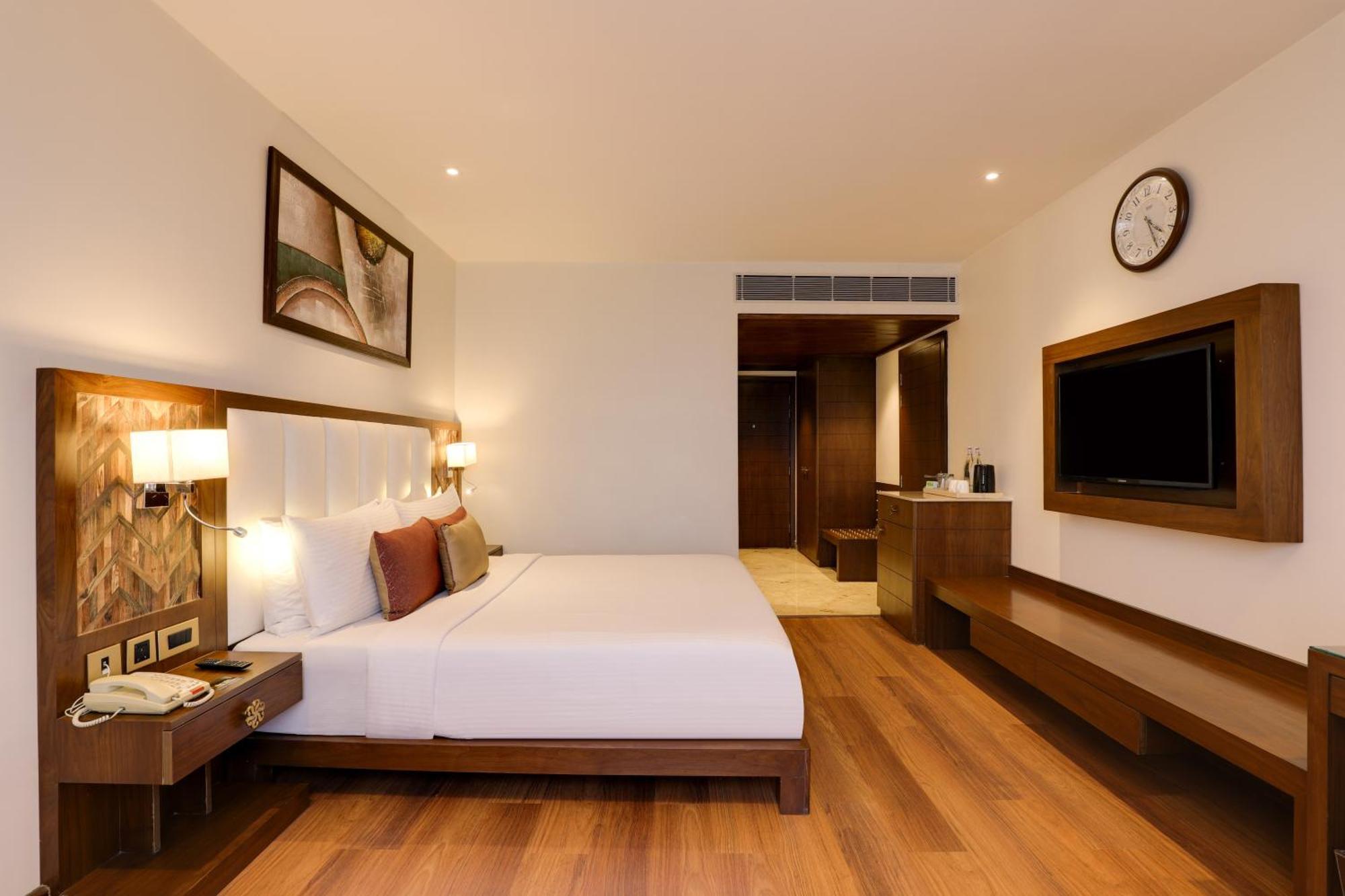 Saura Hotel, Agra - A Club Mahindra Associate Екстериор снимка