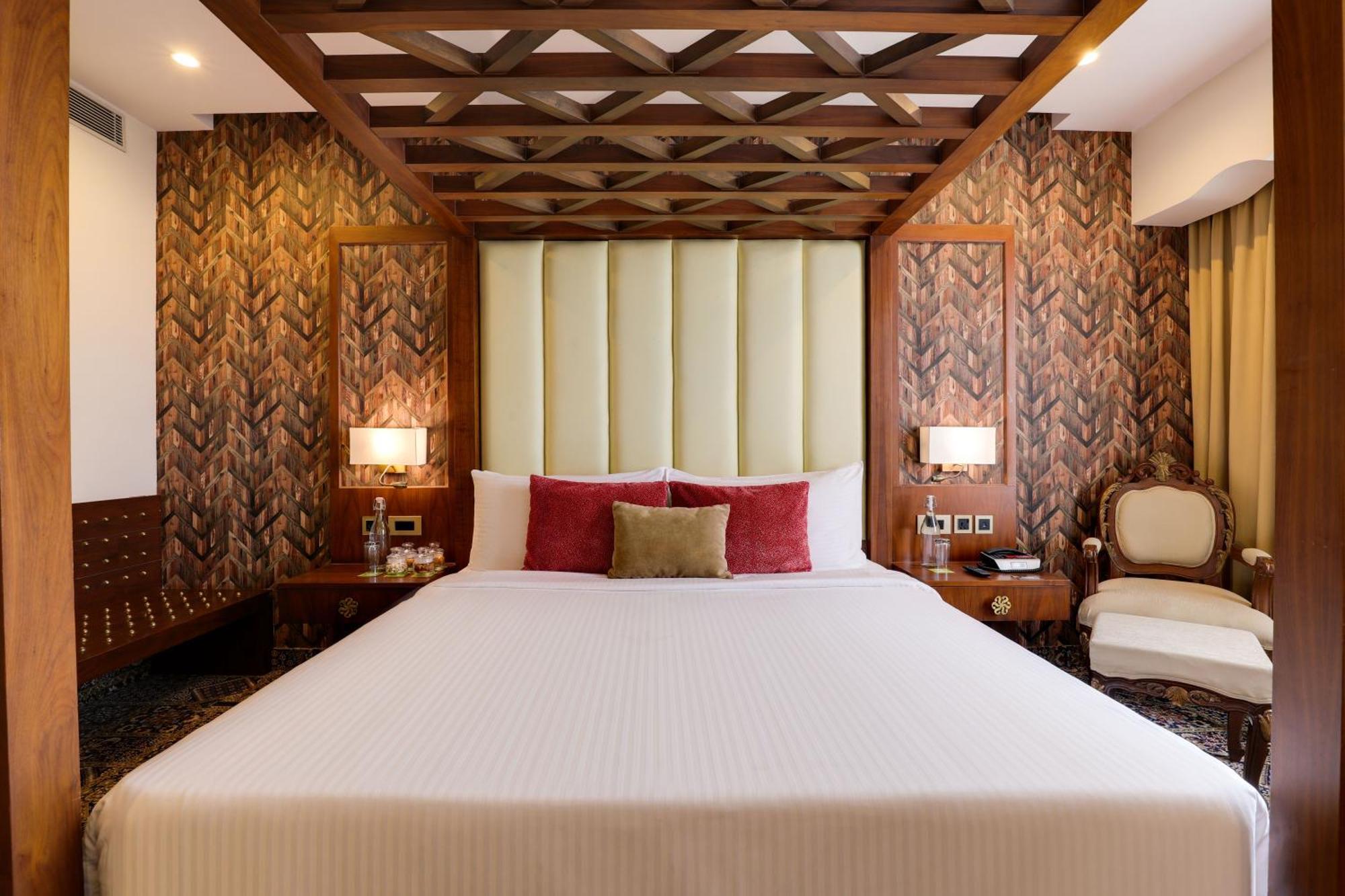 Saura Hotel, Agra - A Club Mahindra Associate Екстериор снимка