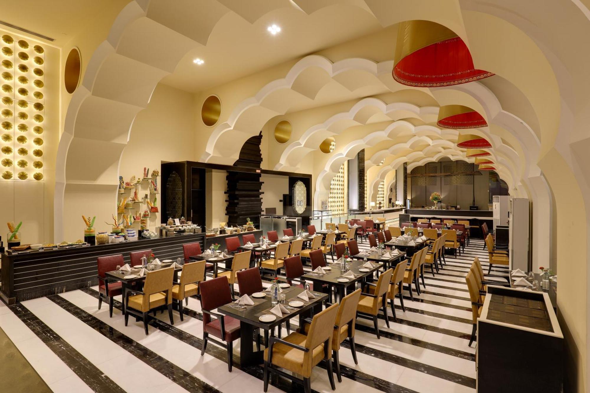 Saura Hotel, Agra - A Club Mahindra Associate Екстериор снимка