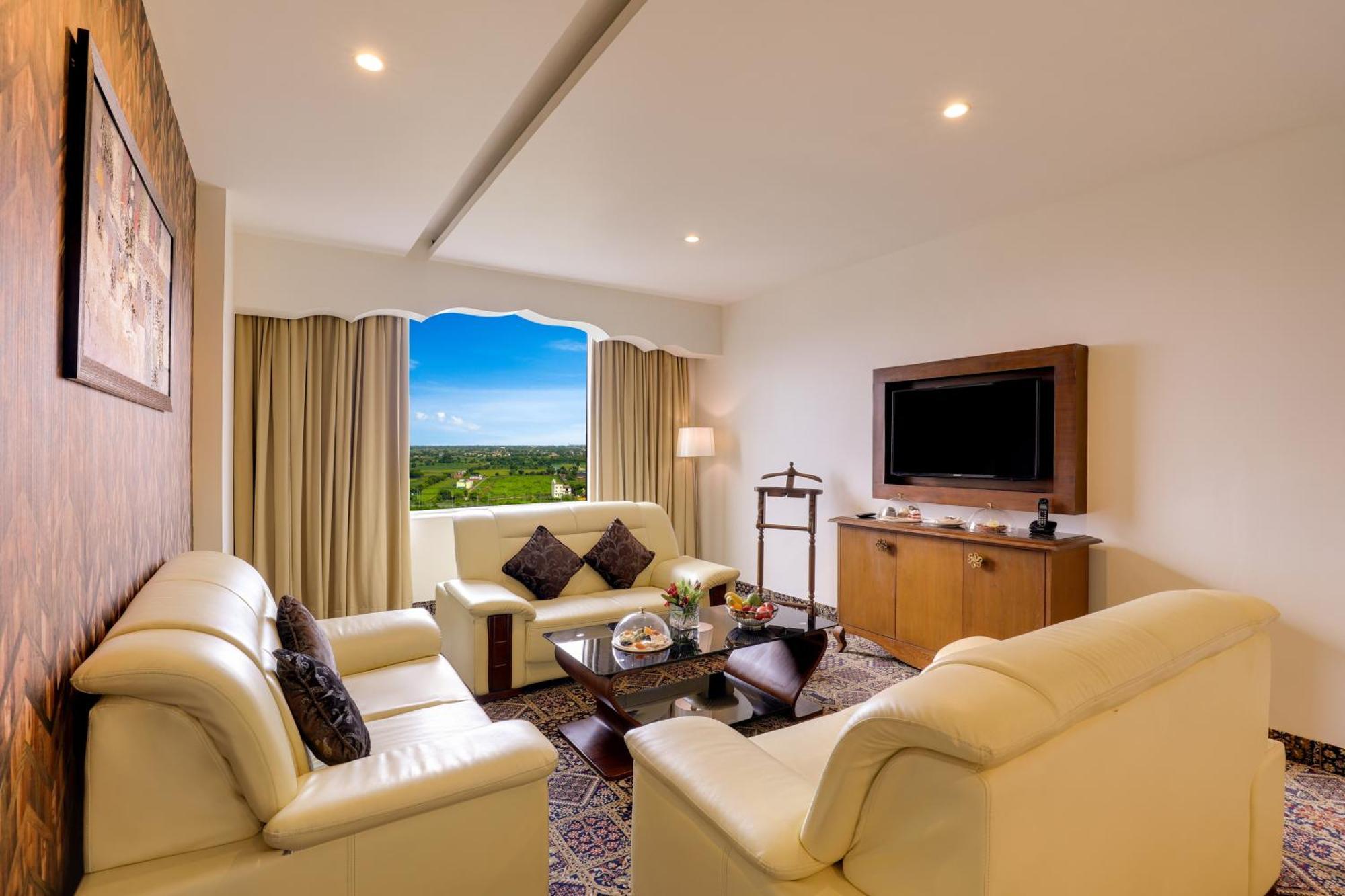 Saura Hotel, Agra - A Club Mahindra Associate Екстериор снимка